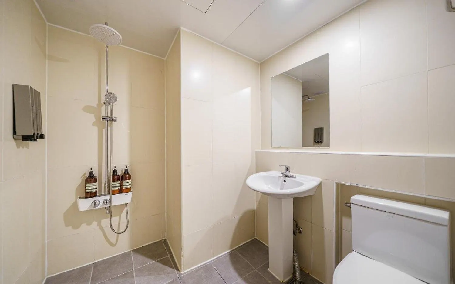 Incheon Airport Oceanside Hotel