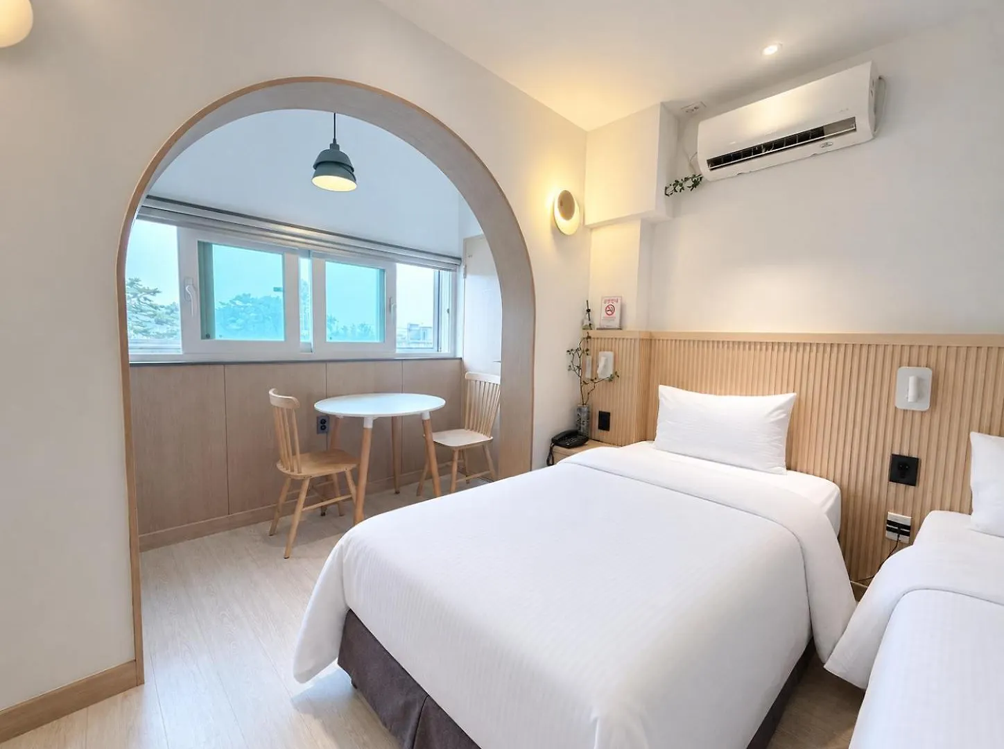 Incheon Airport Oceanside Hotel